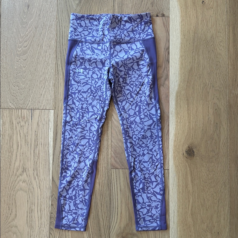 Under Armour Purple Compression Patterned Leggings (Size Small)